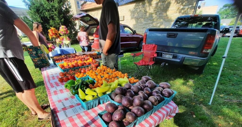 Farmers markets spring up around West Virginia